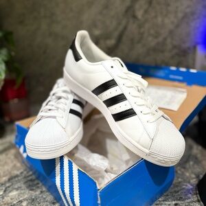 Adisas superstar sneakers